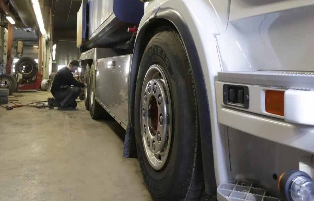 Stans Gummiverkstad säljer däck i Uddevalla